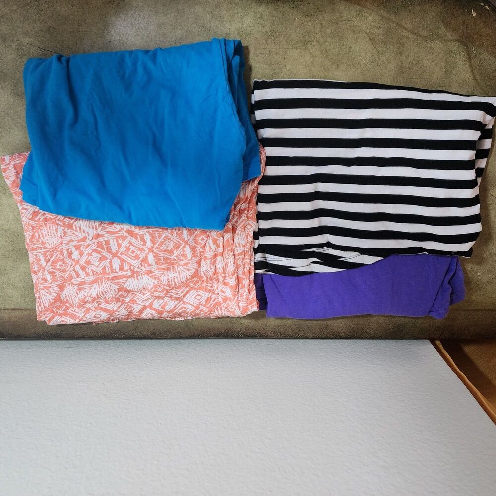 Women's Short Sleeve T-Shirt & Nightgown Size 2X & 3X Lot of 4